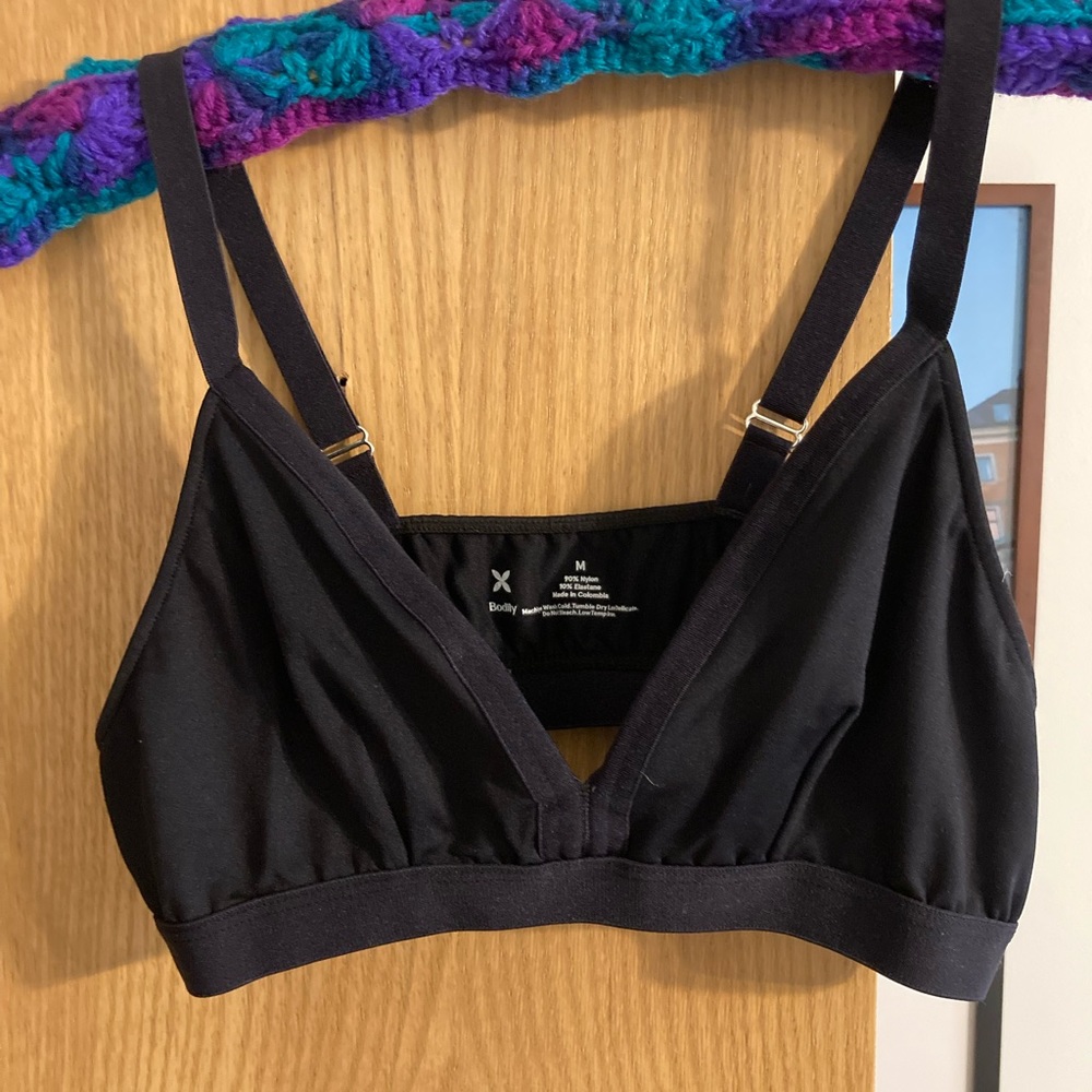 Maternity bra: The so easy bra: black on black